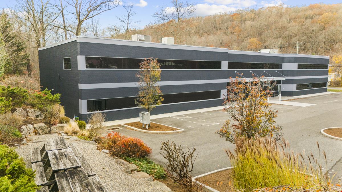 650 Danbury Rd