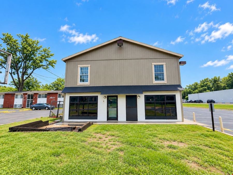 1923 W Alexis Road
