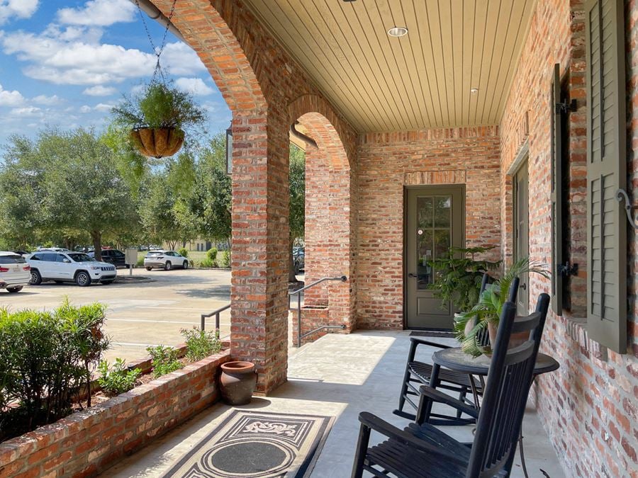 Professional Office Space for Lease Bordering River Ranch