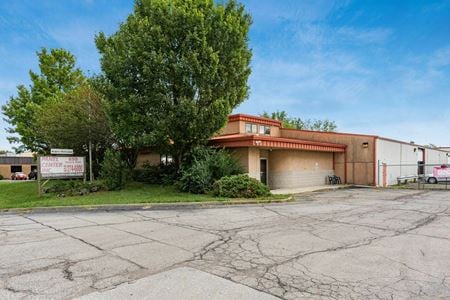 Preview of commercial space at 850 Kaderly Dr