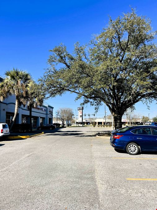 Main Street Plaza Shopping Center