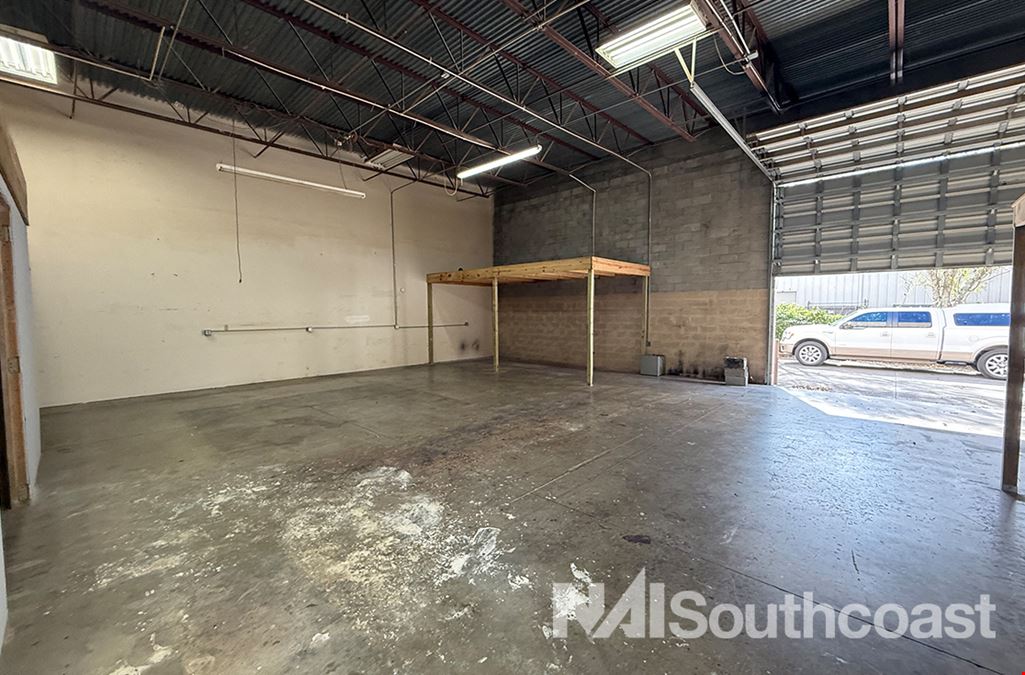 ±2,734 SF Warehouse Condo