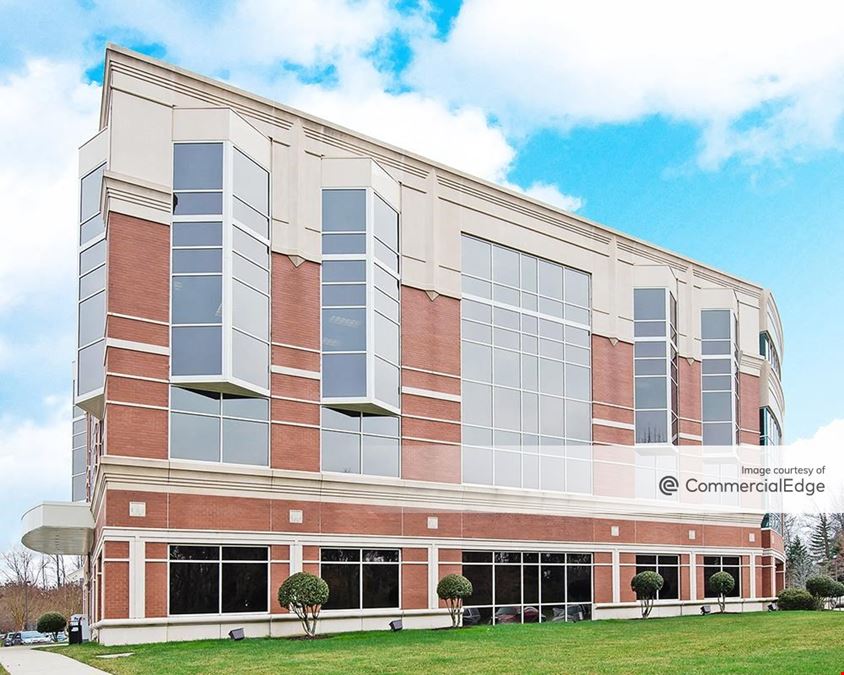 The Glen Forest Office Park -  Arrington Building