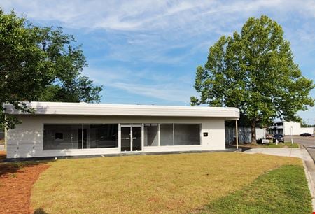 Preview of commercial space at 1902 Oleander Drive