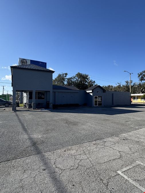 Building and Real Estate for Sale
