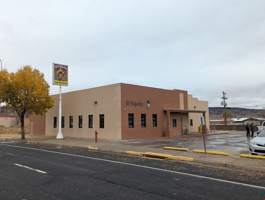 820 East Santa Fe Ave.