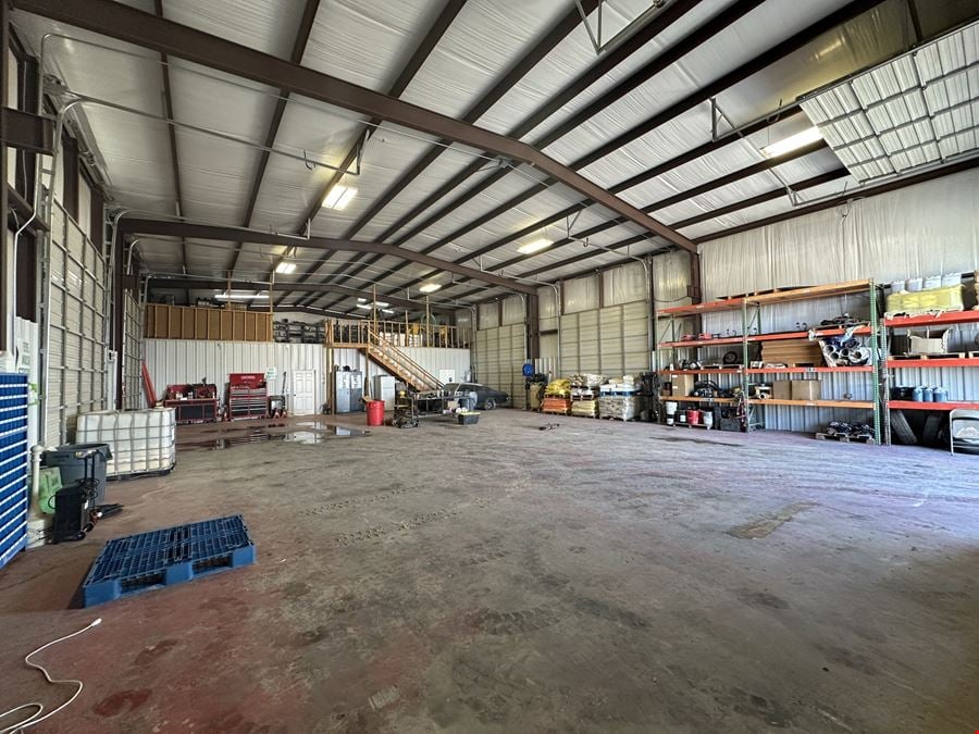 5,000 SF Industrial Facility on 1.54 Acres
