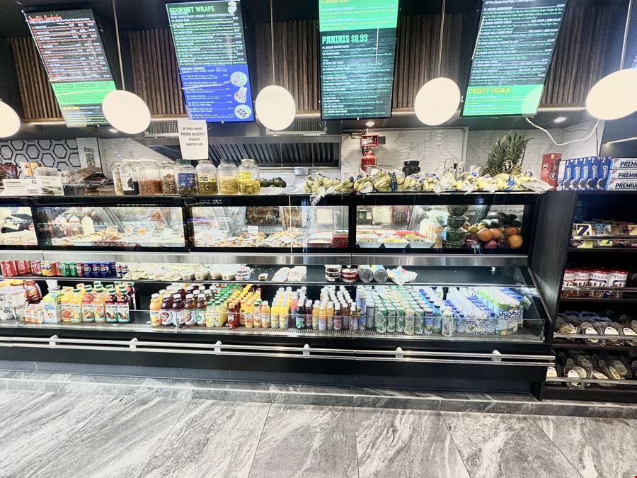 Gourmet Deli - Convenience store for sale in Williamsburg