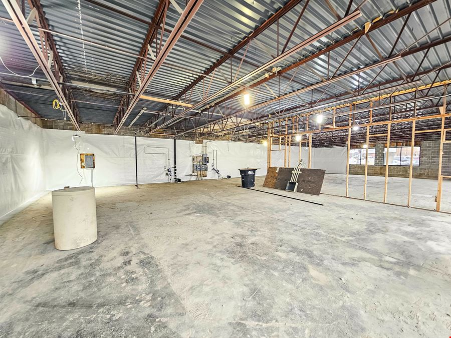 Retail Space For Lease - Midtown