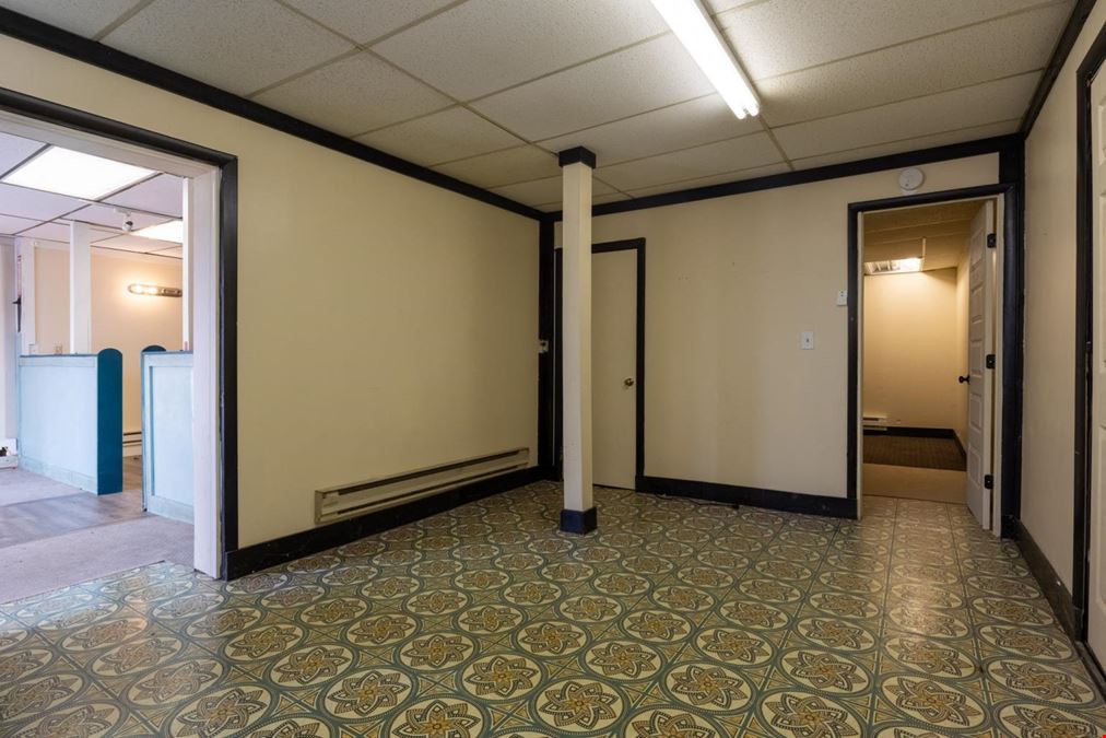 301-303 Linden St