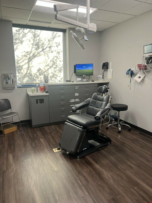 Monticello Dental Specialty Building - SALE