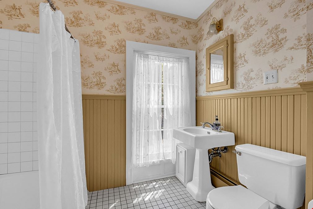 47 Prospect Street West Boylston, MA