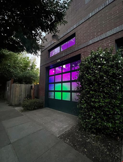 7321 N Charleston Ave