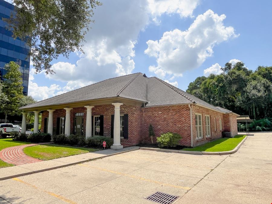 Standalone Office Building with Excess Land Near LFT Airport