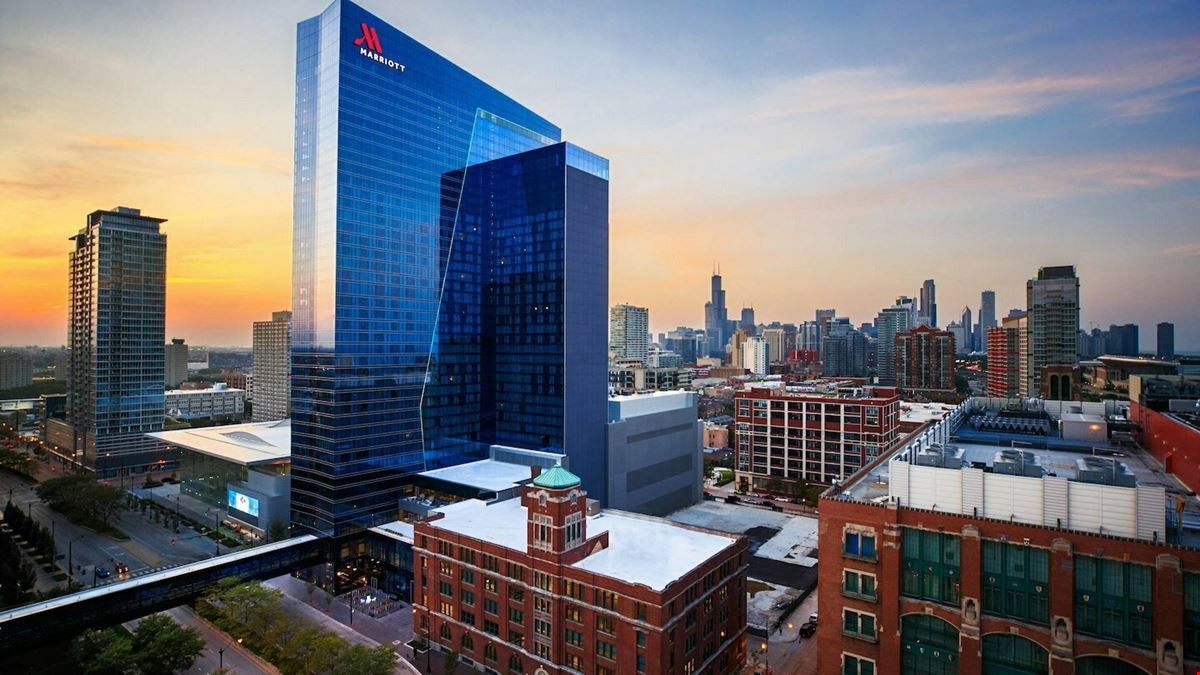 South Loop Retail/Office Space Near Wintrust Arena and McCormick Place