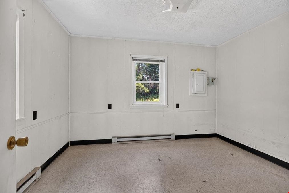 POST OFFICE LEASE + RESIDENTIAL INCOME OPPORTUNITY