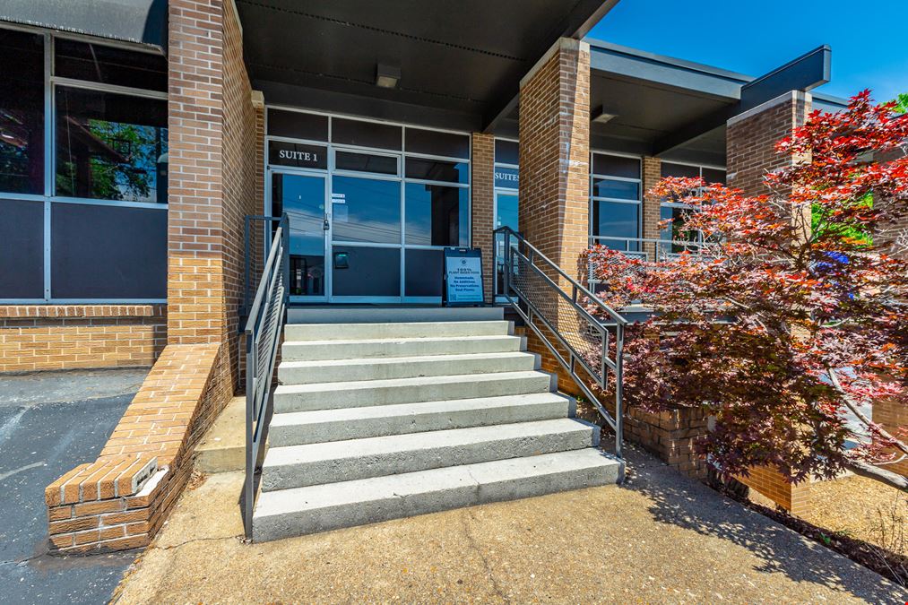 Brainerd Corridor Office Suites 2,652 SF and 915 SF