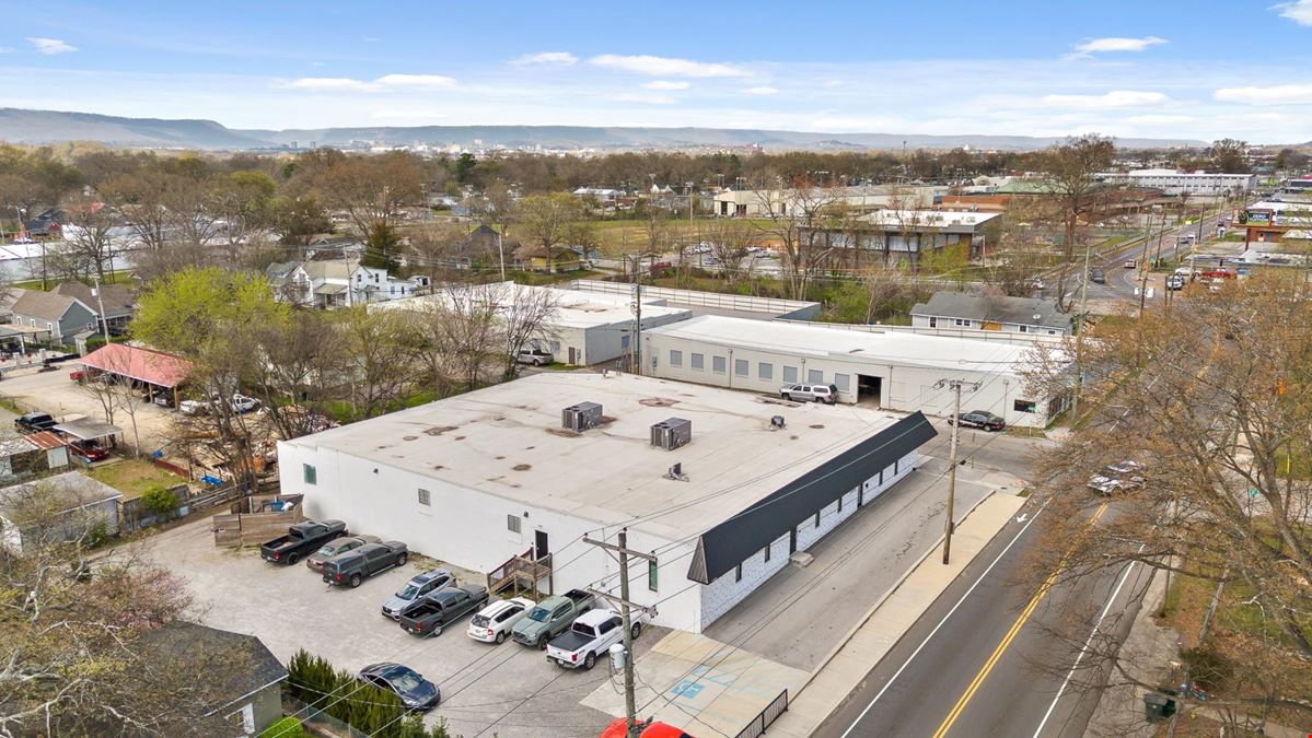 Office/Warehouse on Dodds Ave