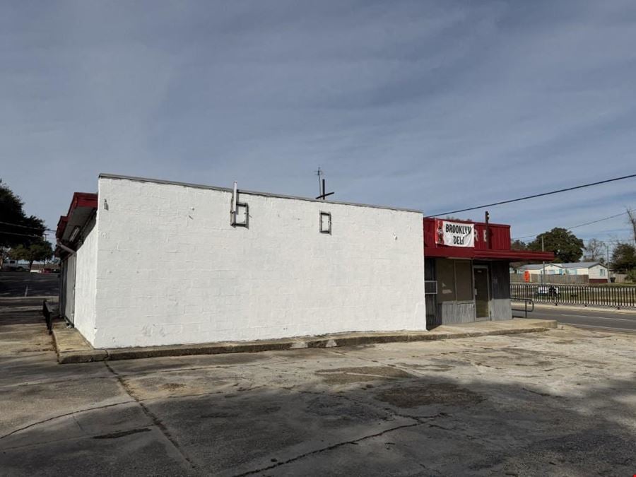 Retail Offering for Sale & Lease at Cervantes