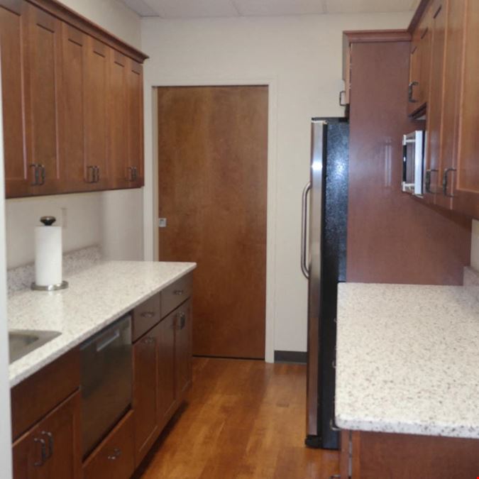 675 Broadway, Massapequa