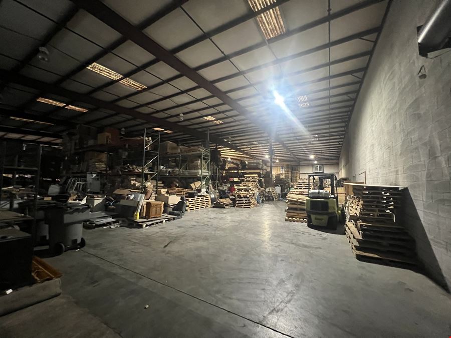 46,900 SF Warehouse - Divisable - Cobb Co