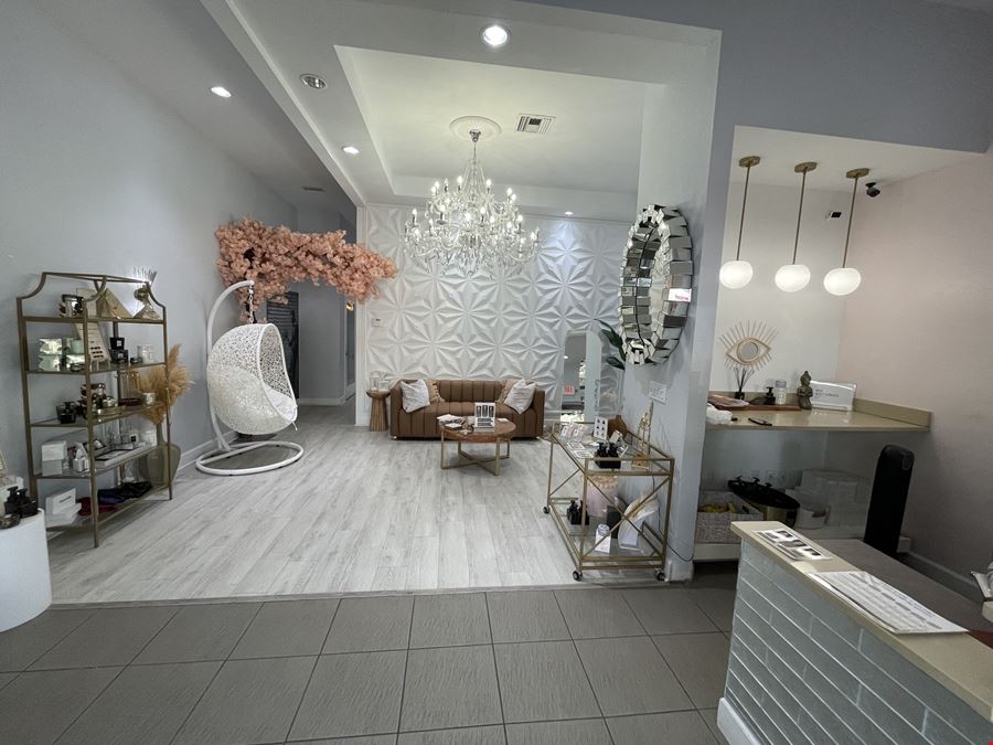 Retail (Former Salon)