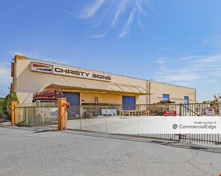 Preview of Industrial space for Rent at 1825 South Black Canyon Hwy