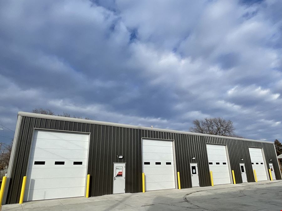 1547 S Topeka