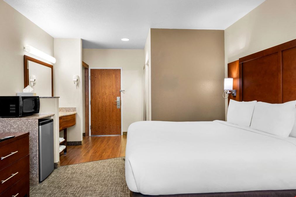 Comfort Inn & Suites Riverton