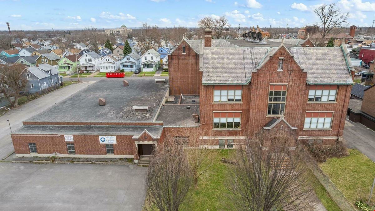 21 Davidson Ave