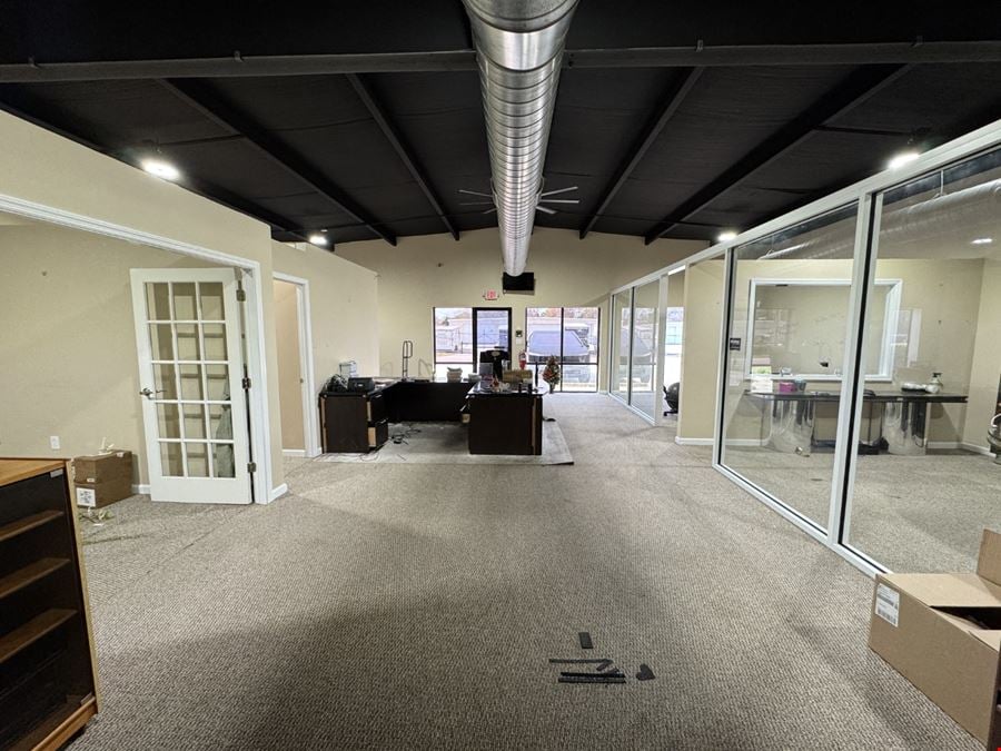 640 Sandy Ln