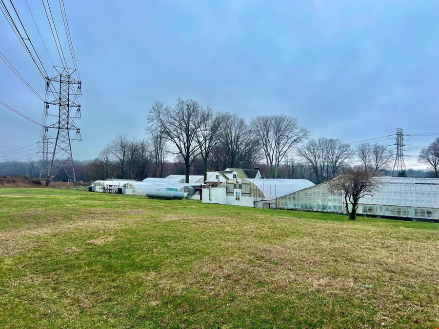 625 Dobbs Ferry Rd