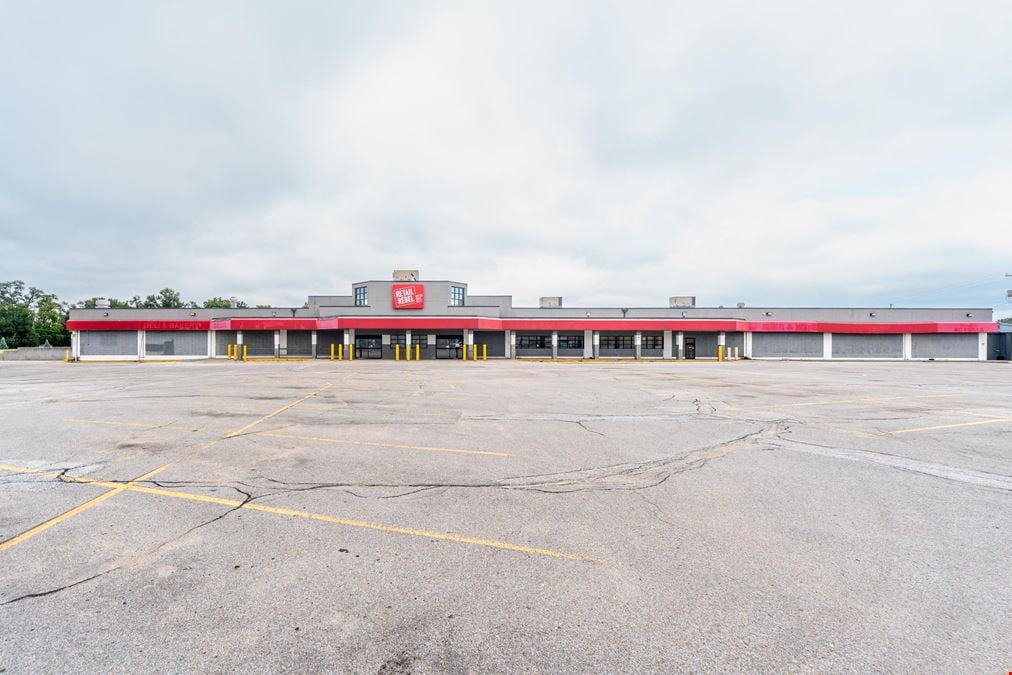 Former Grocery Store