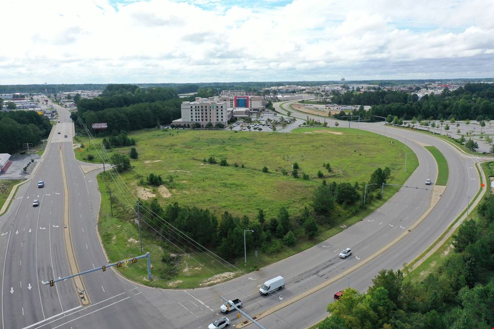 13.66-Acre Commercial Development Site