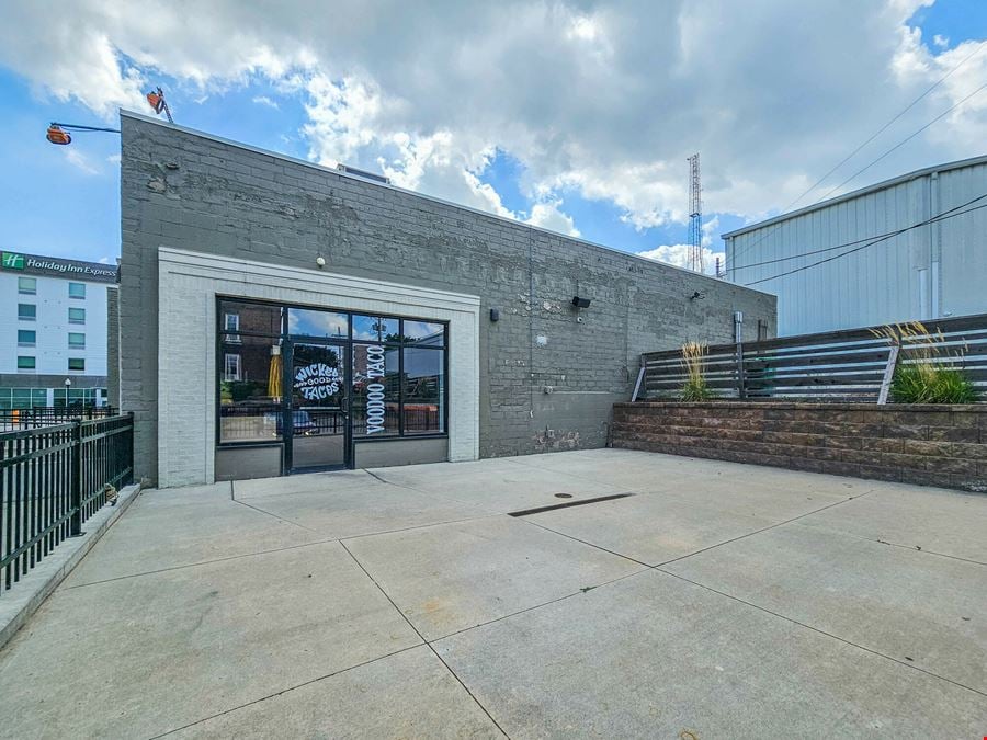 Turnkey Restaurant Space for Lease