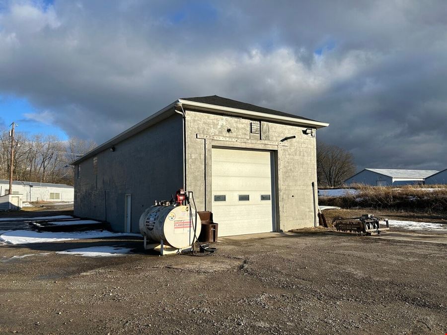 1371 Shaw Ln