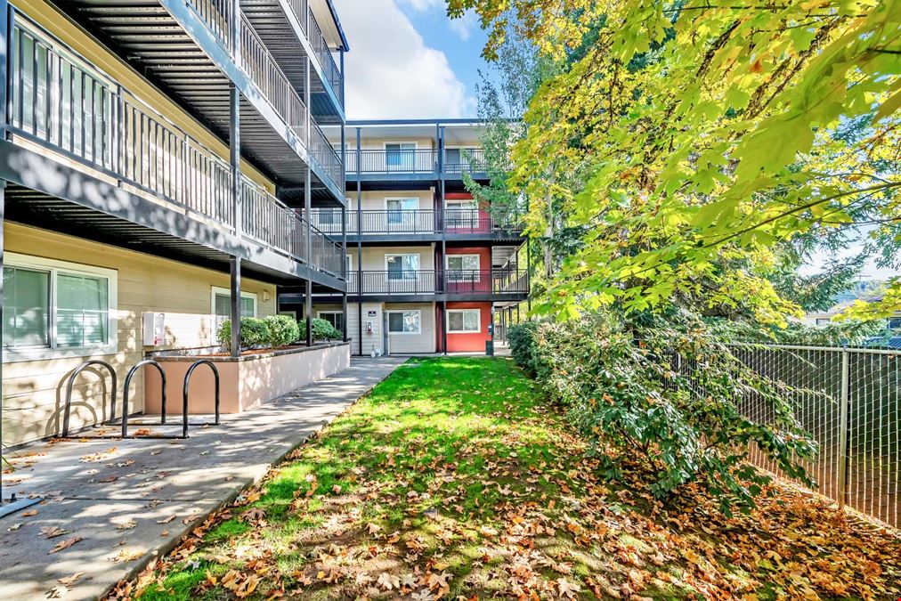 Shadow Hills Apartments