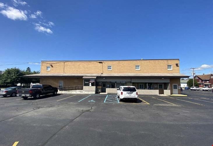 652 South Center Avenue
