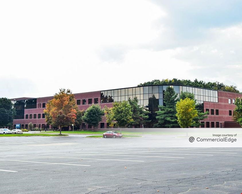 1 Financial Pkwy
