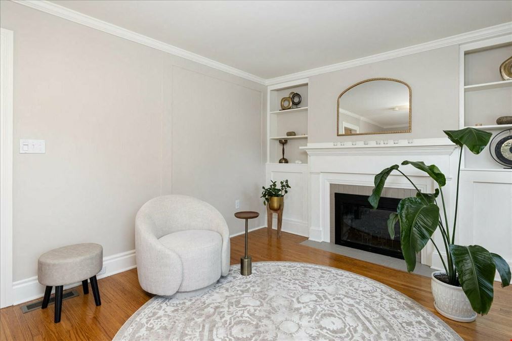 22 Lafayette Boulevard