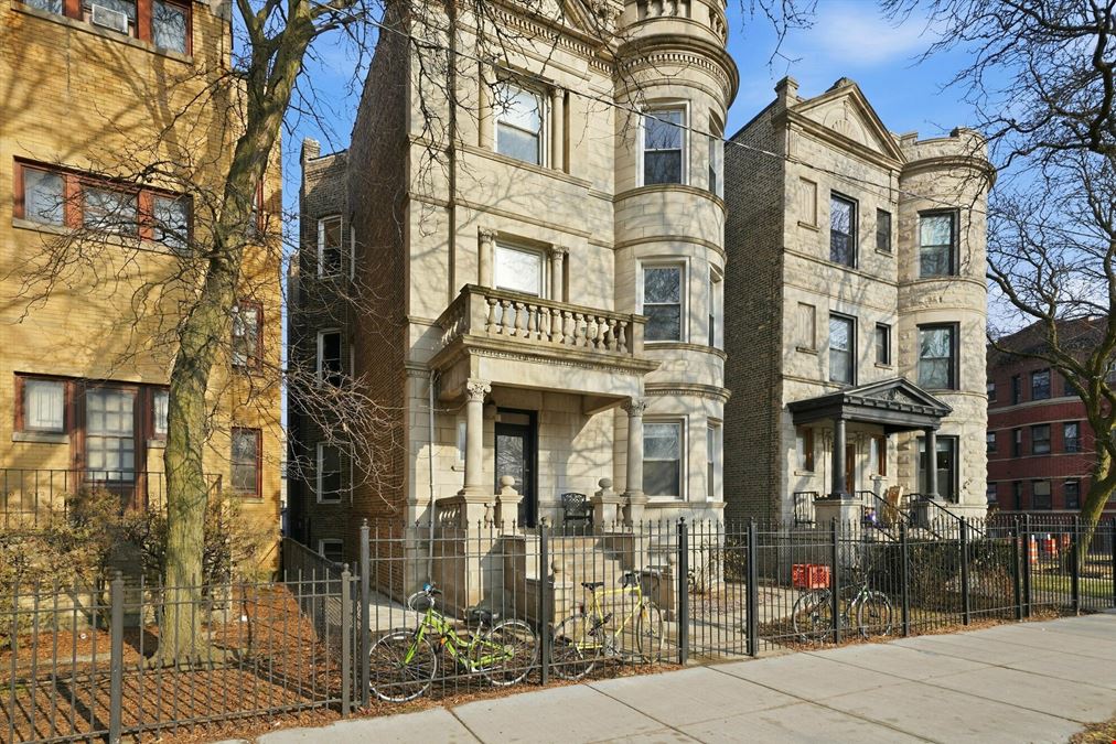 3136 W Logan Blvd