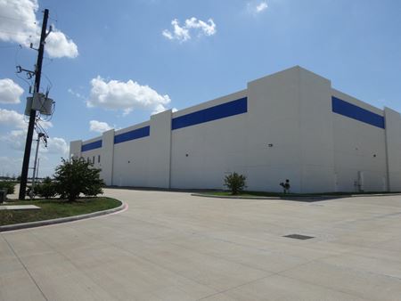 Preview of commercial space at 500 Commerce Parkway