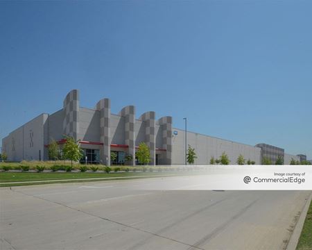 Preview of commercial space at 2660 Petty Place