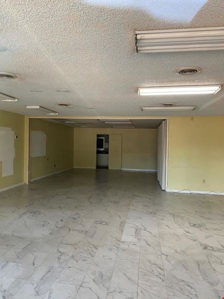 Preview of Commercial space for Rent at 15012 Meridian E