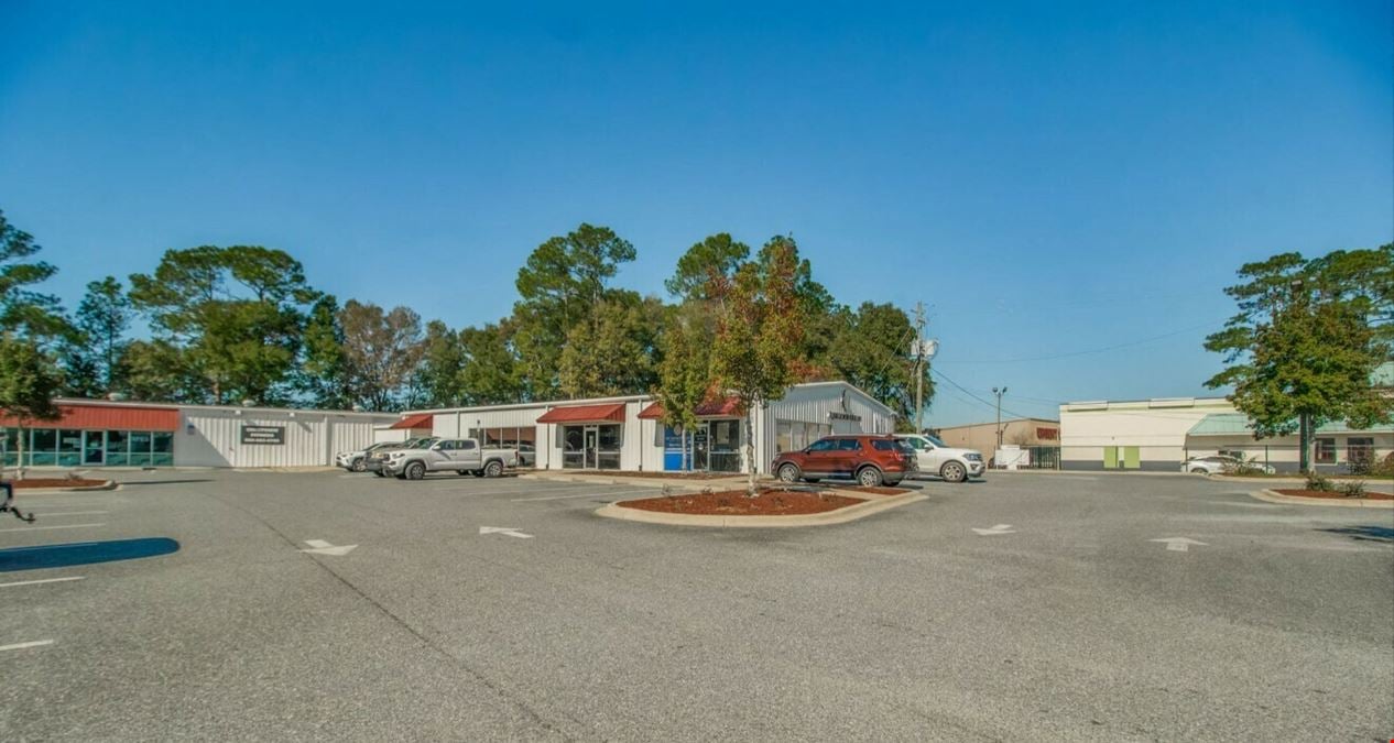 2500 S Ferdon Blvd
