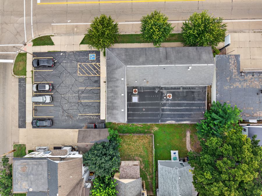 645 W Main St