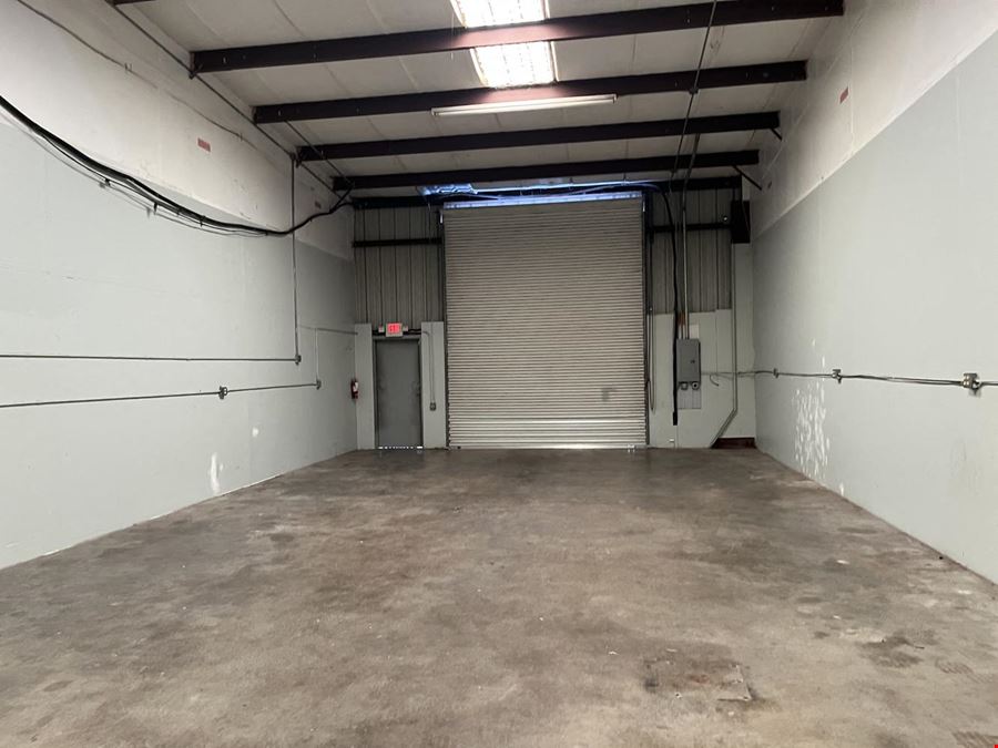 Industrial Office Warehouse 1500 sq ft