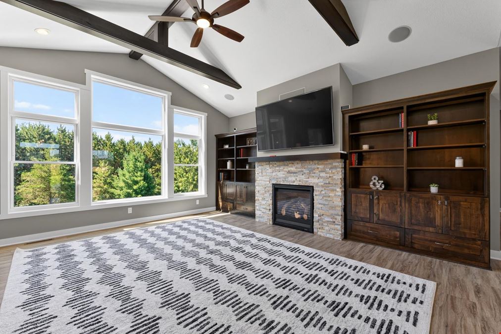 Rochester Premier 35 Acre Estate