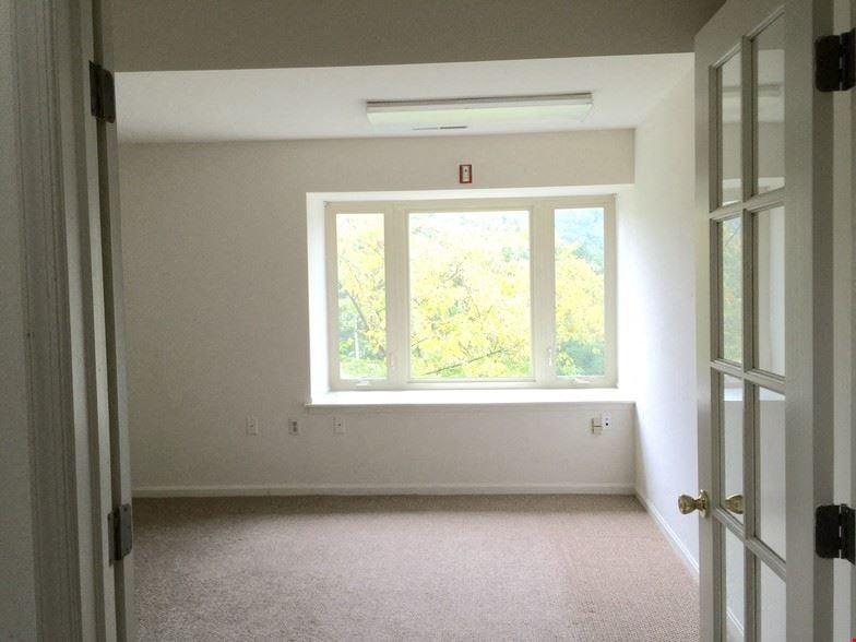 16079 Comprint Cir