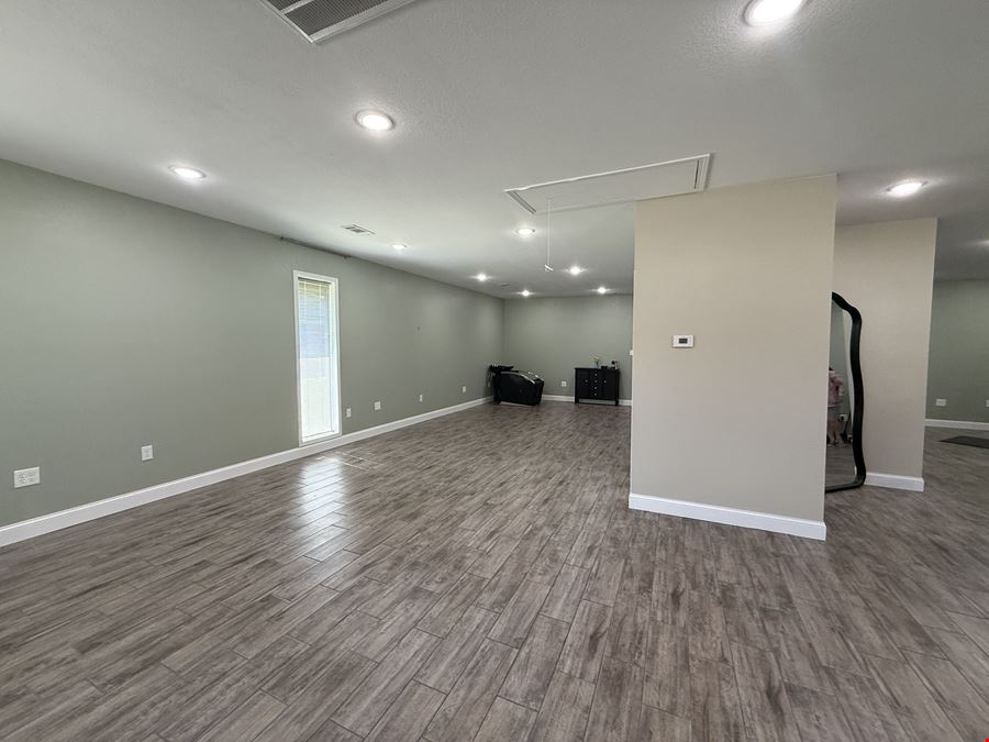 1005 Highway 18